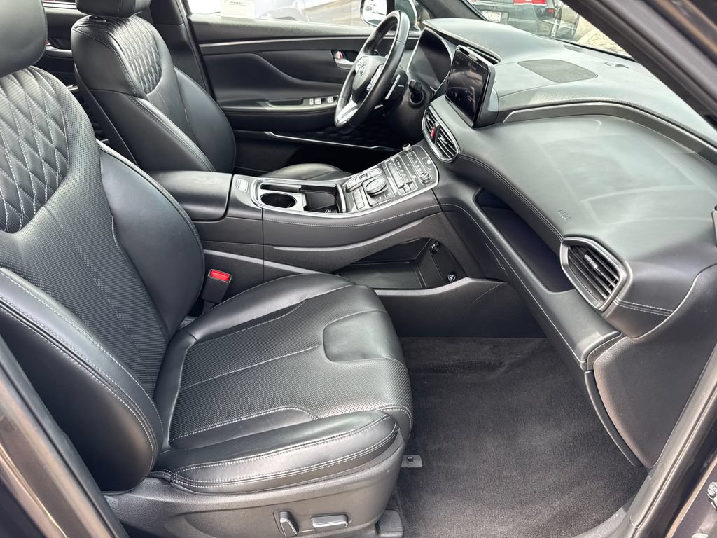Used 2023 Hyundai Santa Fe Calligraphy AWD/4WD image 17