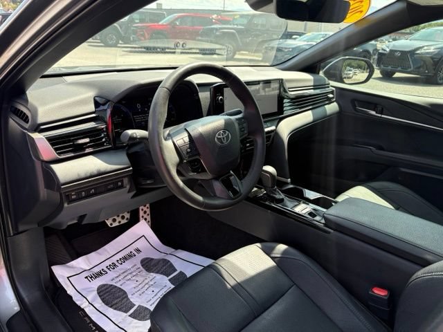 Used 2025 Toyota Camry XSE FWD image 3