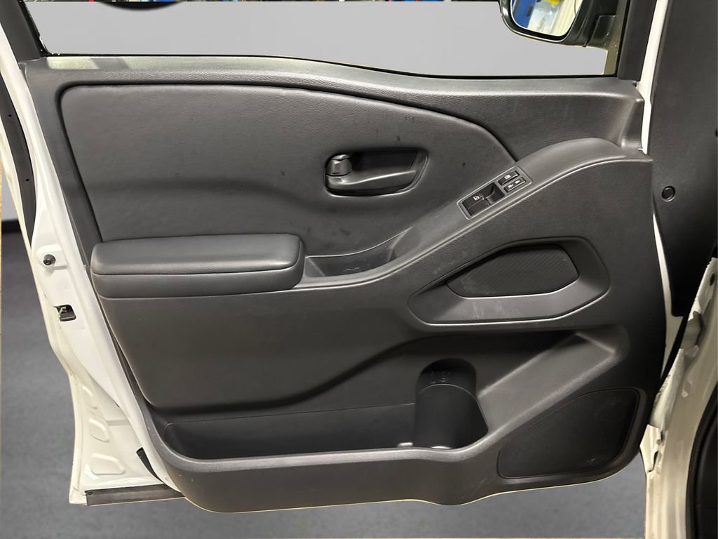 Certified 2025 Nissan Frontier S w/ S Utility Package image 22