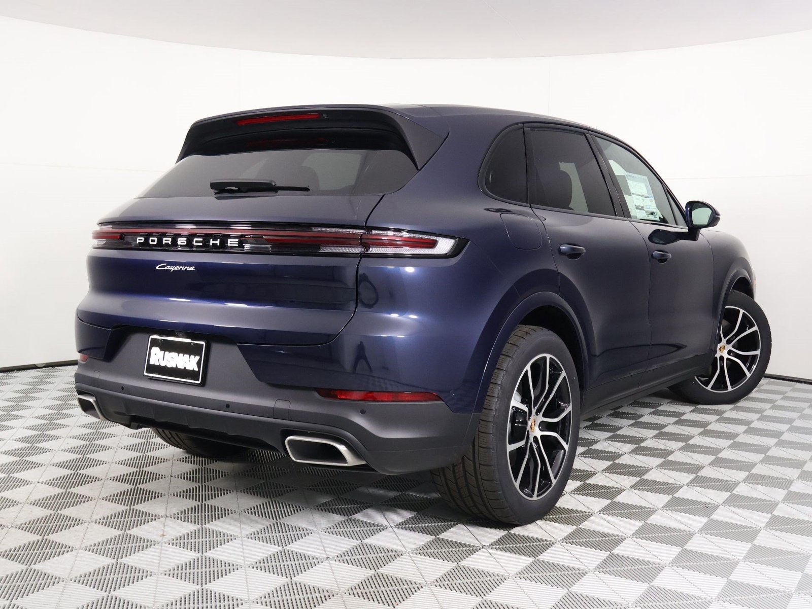 New 2026 Porsche Cayenne AWD/4WD image 7