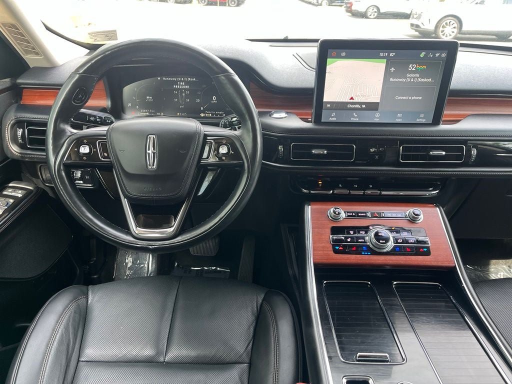Certified 2023 Lincoln Aviator Reserve w/ Equipment Group 201A AWD/4WD image 18