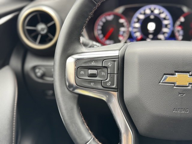 Used 2025 Chevrolet Blazer Premier w/ Driver Confidence II Package image 24