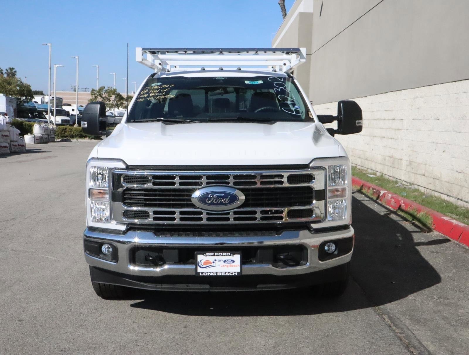 Used 2024 Ford F350 XL w/ XL Chrome Package image 3