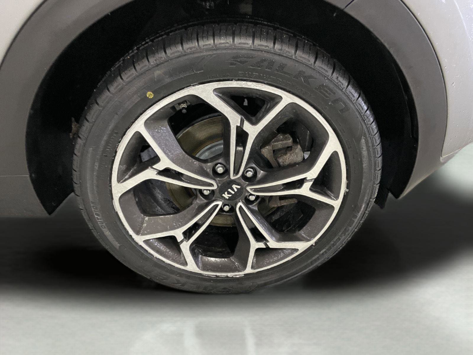 Used 2020 Kia Sportage SX image 11