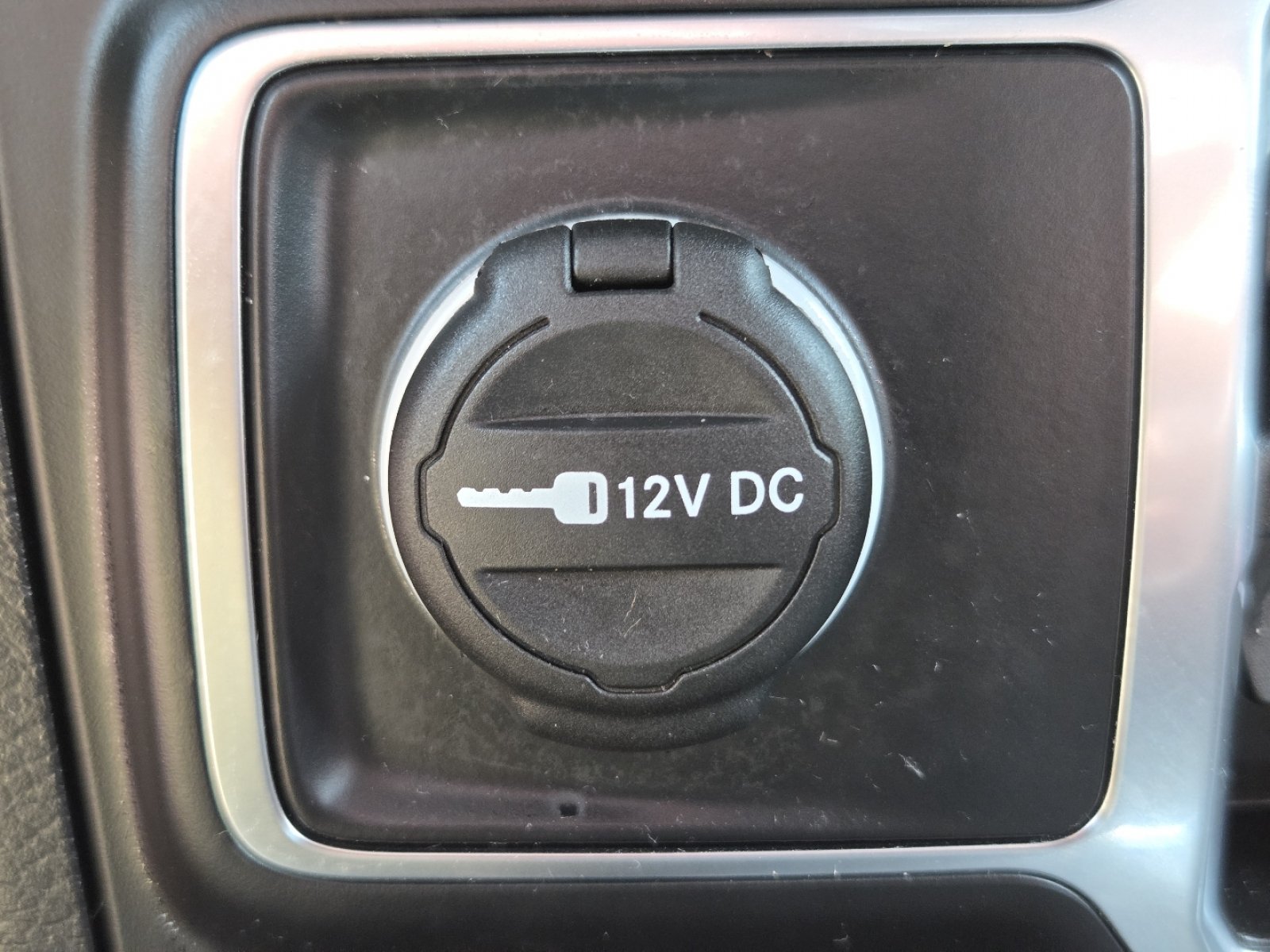 Used 2022 Jeep Gladiator Sport AWD/4WD image 7