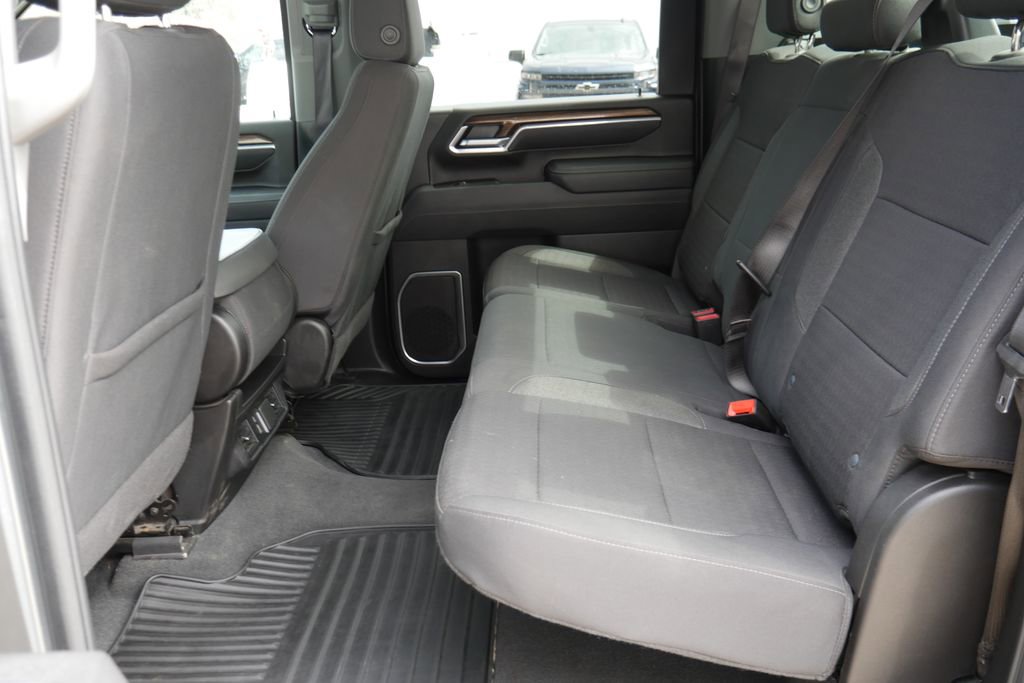 Used 2025 Chevrolet Silverado 2500 LT w/ Convenience Package AWD/4WD image 26