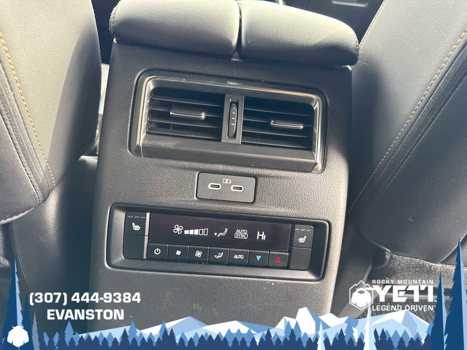 Used 2025 MAZDA CX-70 Plug-In Hybrid w/ Premium Plus image 18