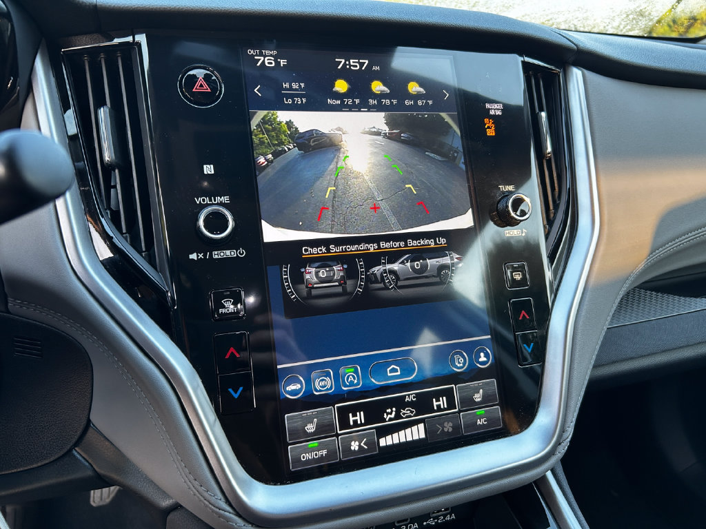 Used 2024 Subaru Outback Premium AWD/4WD image 17