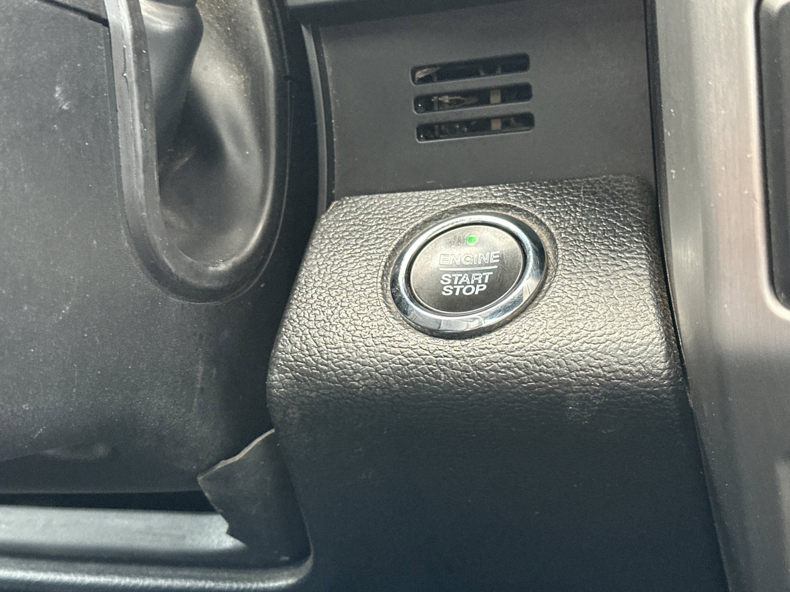 Used 2019 Ford F350 Platinum w/ Platinum Ultimate Package image 22