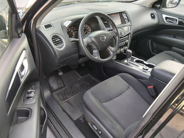 Used 2019 Nissan Pathfinder SV AWD/4WD image 9