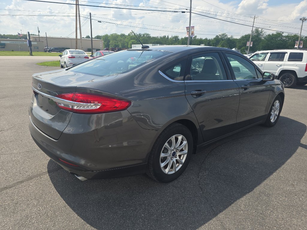 Used 2017 Ford Fusion S image 6