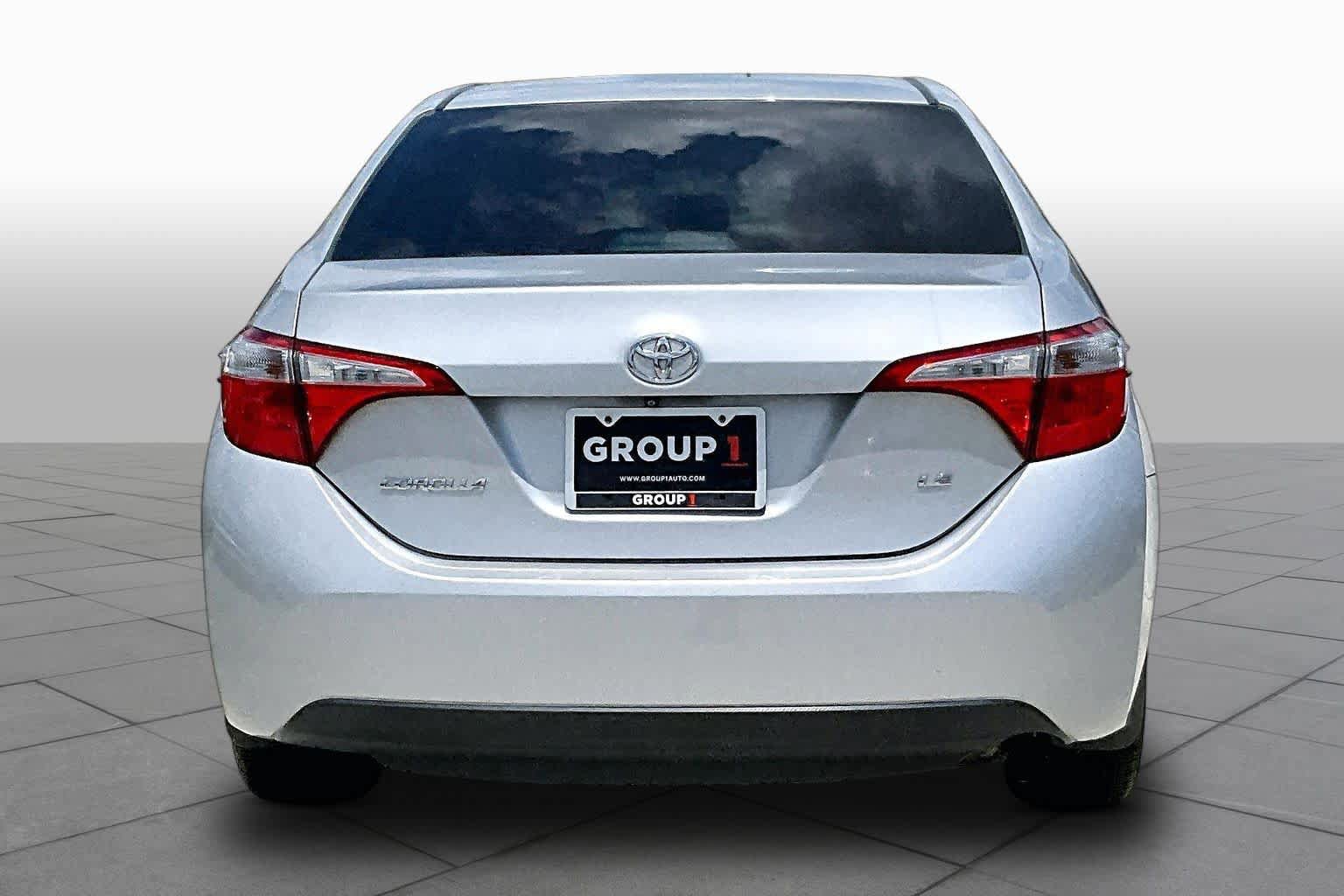 Used 2016 Toyota Corolla LE FWD image 5