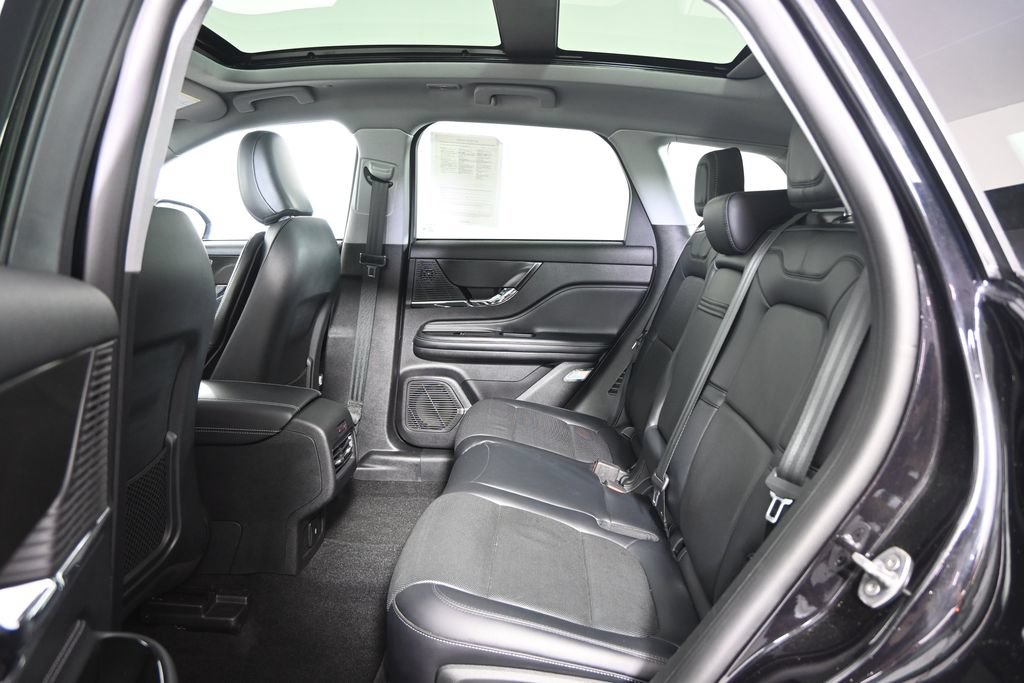 Used 2022 Lincoln Corsair Reserve AWD/4WD image 17