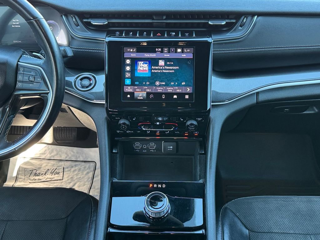 Used 2022 Jeep Grand Cherokee L Laredo AWD/4WD image 16
