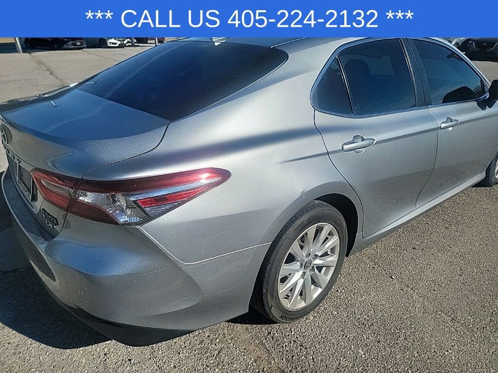 Used 2020 Toyota Camry LE image 13