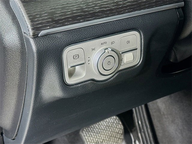 Used 2020 Mercedes-Benz GLE 350 4MATIC image 23