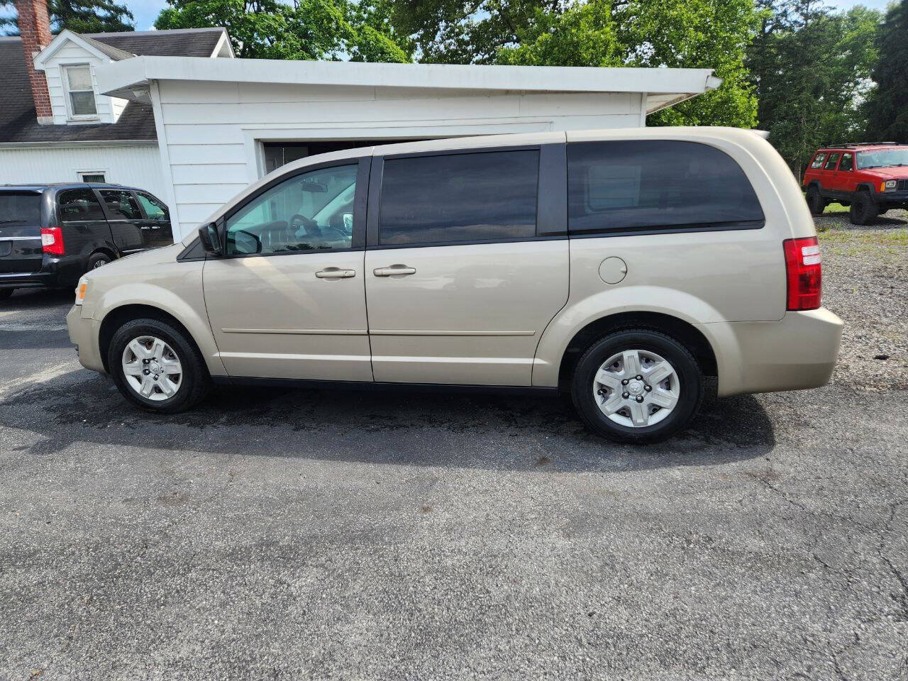Used 2009 Dodge Grand Caravan SE w/ Climate Group FWD image 7
