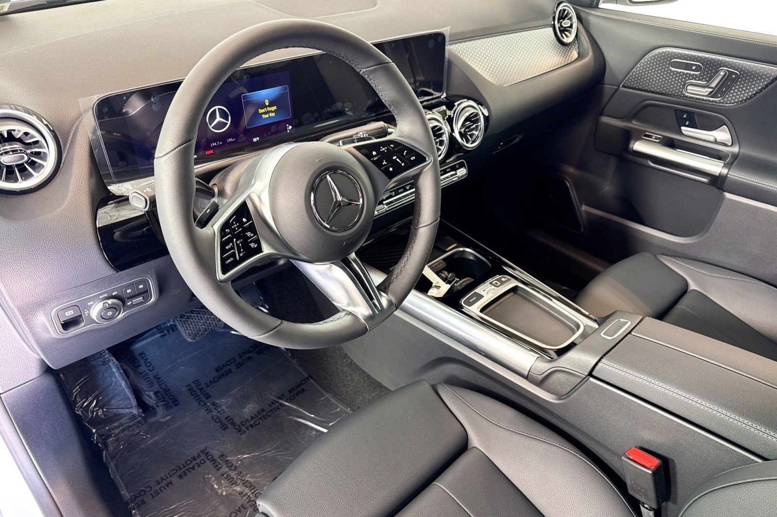 New 2026 Mercedes-Benz GLA 250 4MATIC image 9
