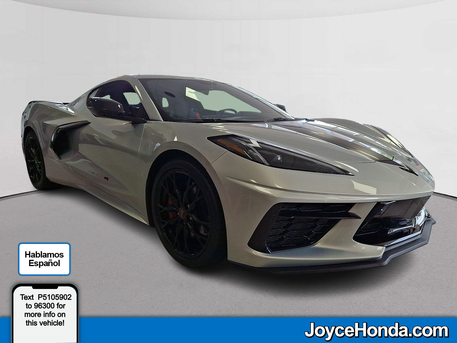 Used 2023 Chevrolet Corvette Stingray Premium Cpe w/ Z51 Performance Package RWD image 1