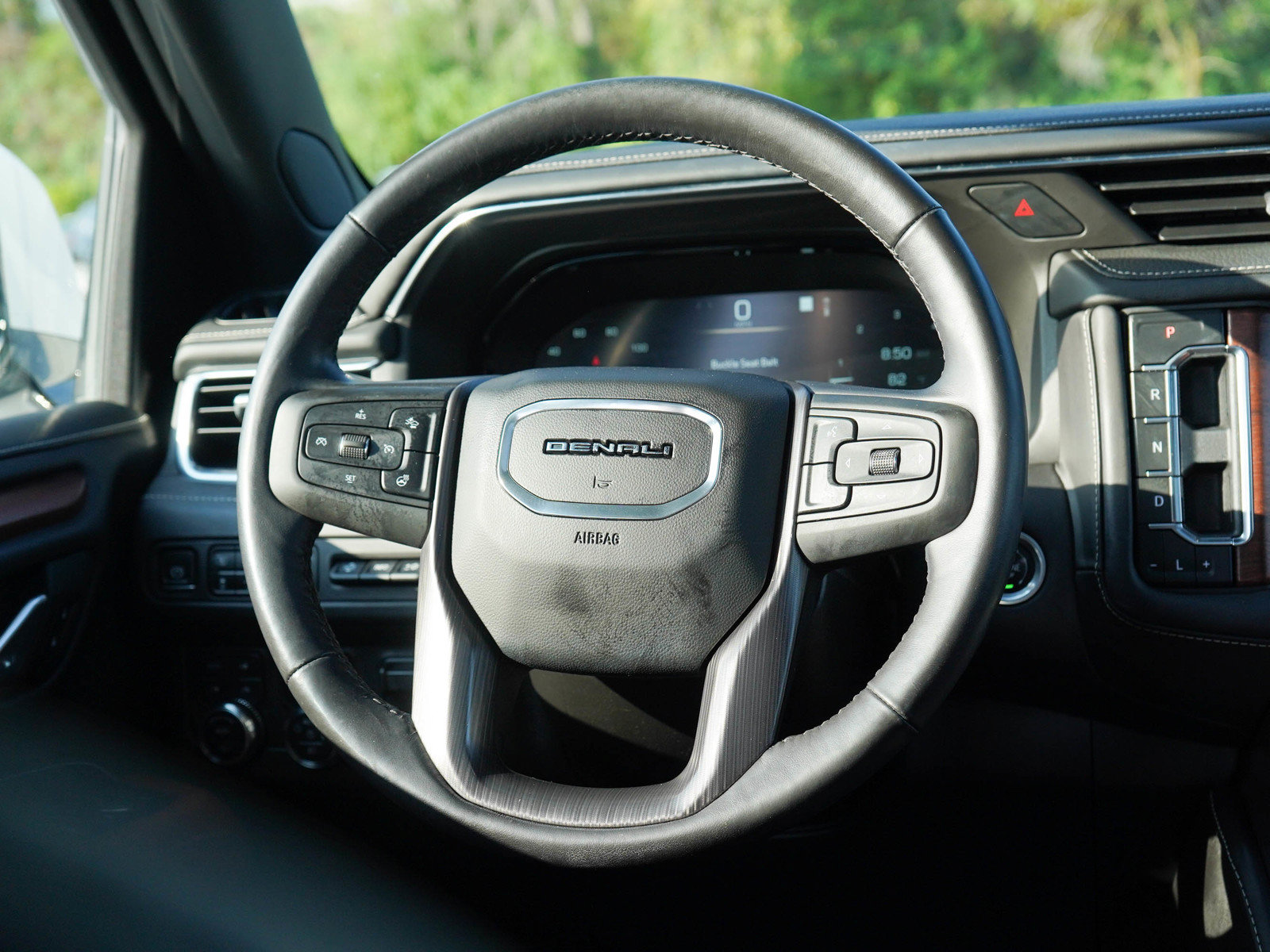 Used 2023 GMC Yukon Denali Ultimate AWD/4WD image 20