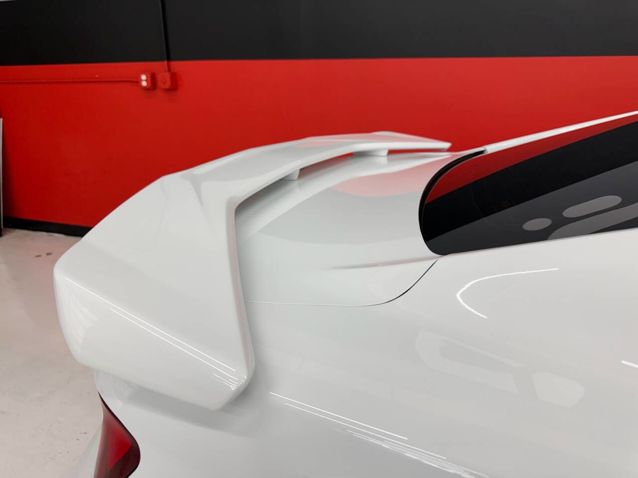 Used 2017 Chevrolet Camaro ZL1 image 30