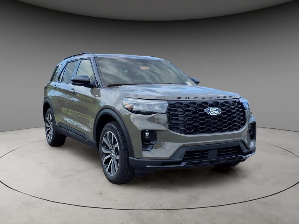 New 2027 Ford Explorer ST-Line AWD/4WD image 4