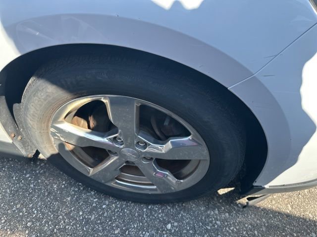 Used 2012 Chevrolet Volt Premium w/ Premium Trim Package FWD image 19