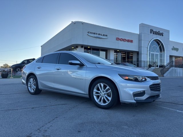 Used 2017 Chevrolet Malibu LT