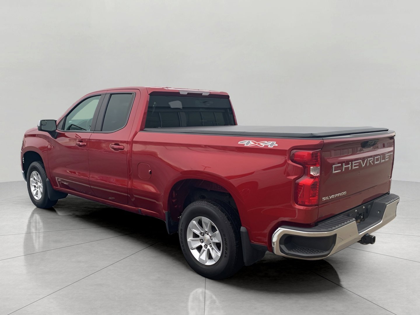 Used 2022 Chevrolet Silverado 1500 LT image 5