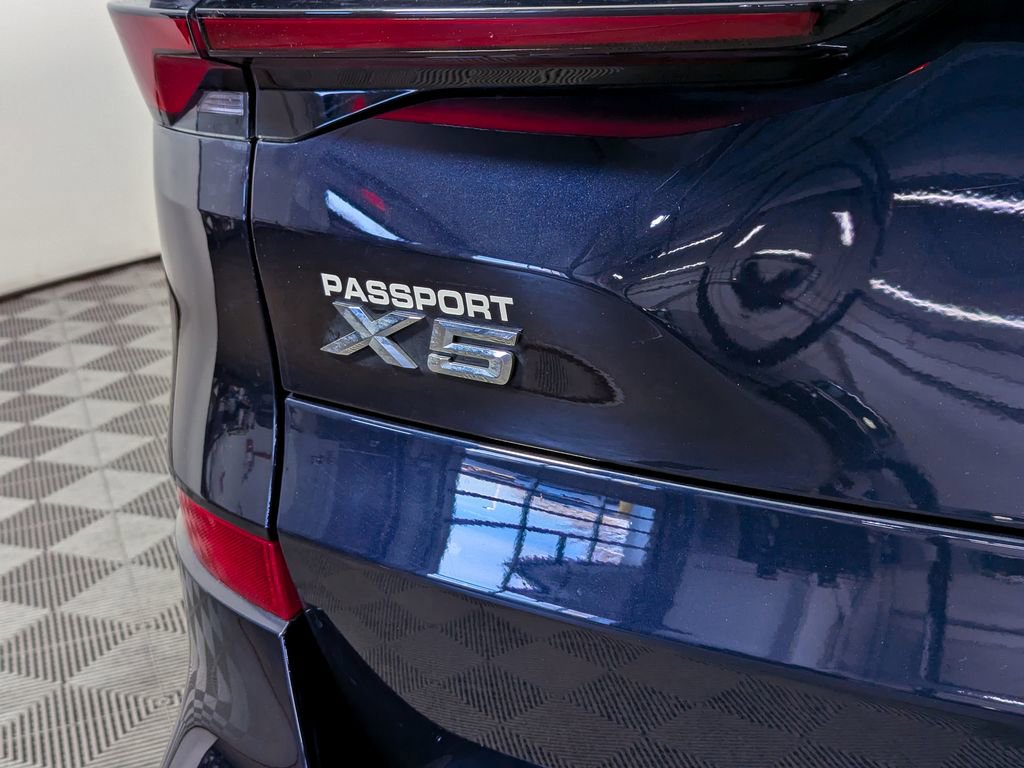 Certified 2024 BMW X5 xDrive40i w/ M Sport Package image 13