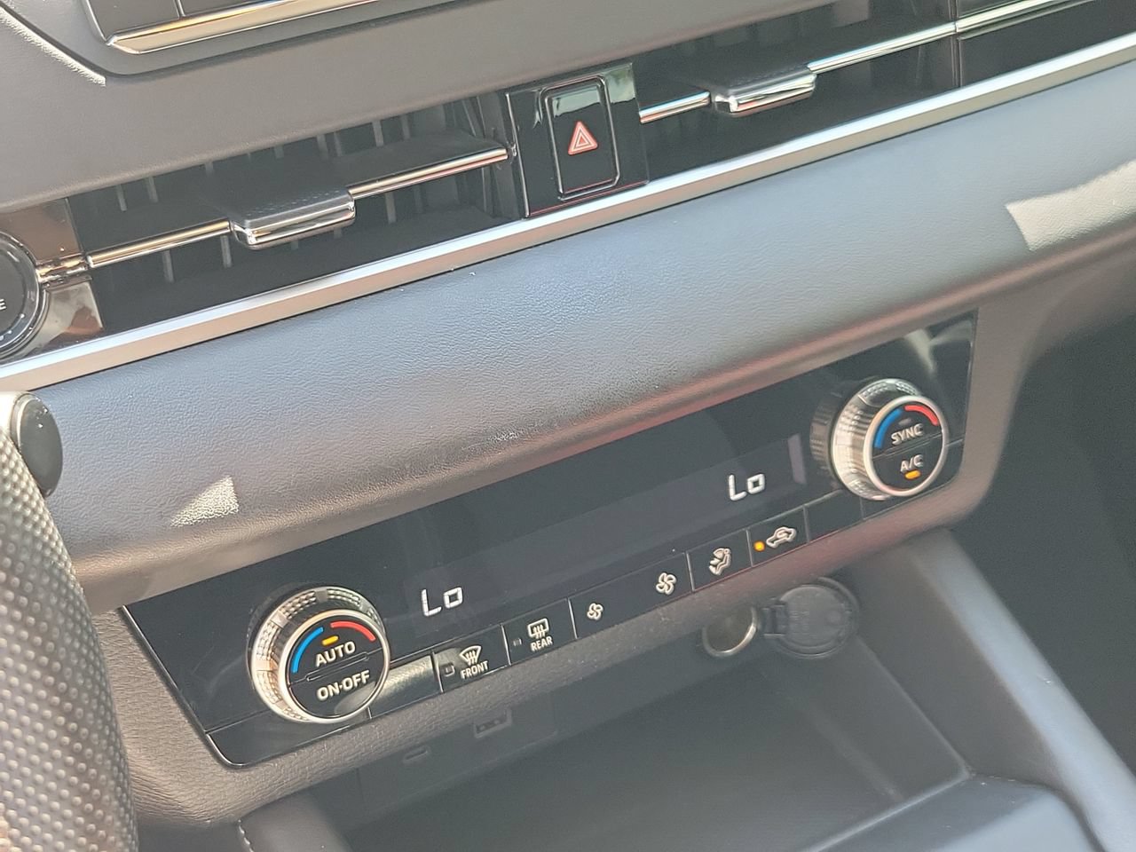 Used 2022 Mitsubishi Outlander ES FWD image 25
