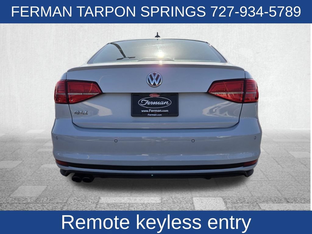 Used 2017 Volkswagen Jetta GLI FWD image 7