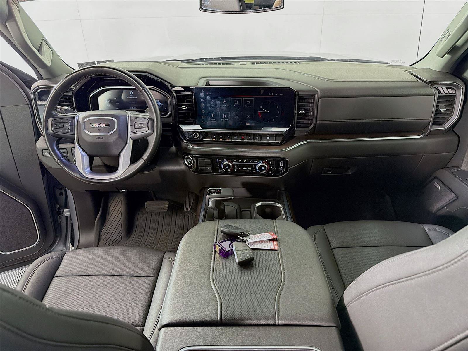 Used 2024 GMC Sierra 1500 SLT w/ SLT Premium Plus Package AWD/4WD image 27