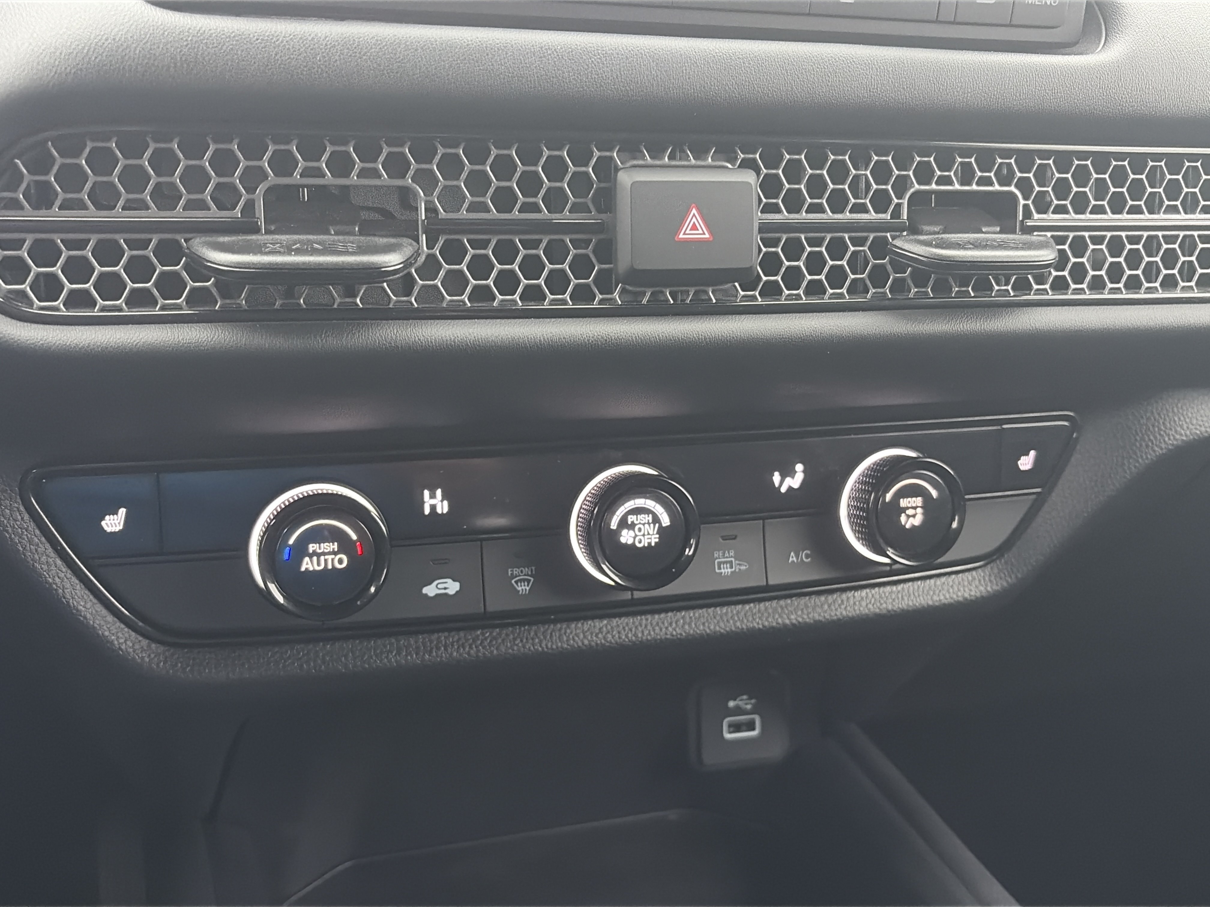 Certified 2024 Honda HR-V Sport image 30