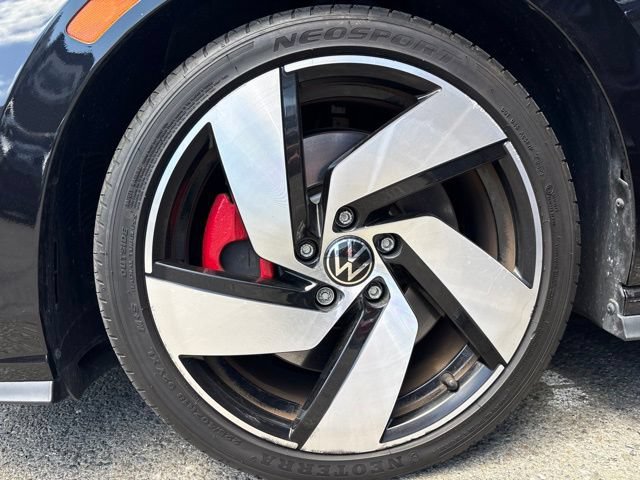 Used 2022 Volkswagen GTI S FWD image 4