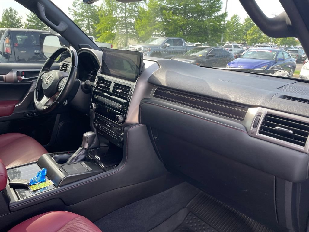Used 2023 Lexus GX 460 Premium w/ Premium Package AWD/4WD image 31