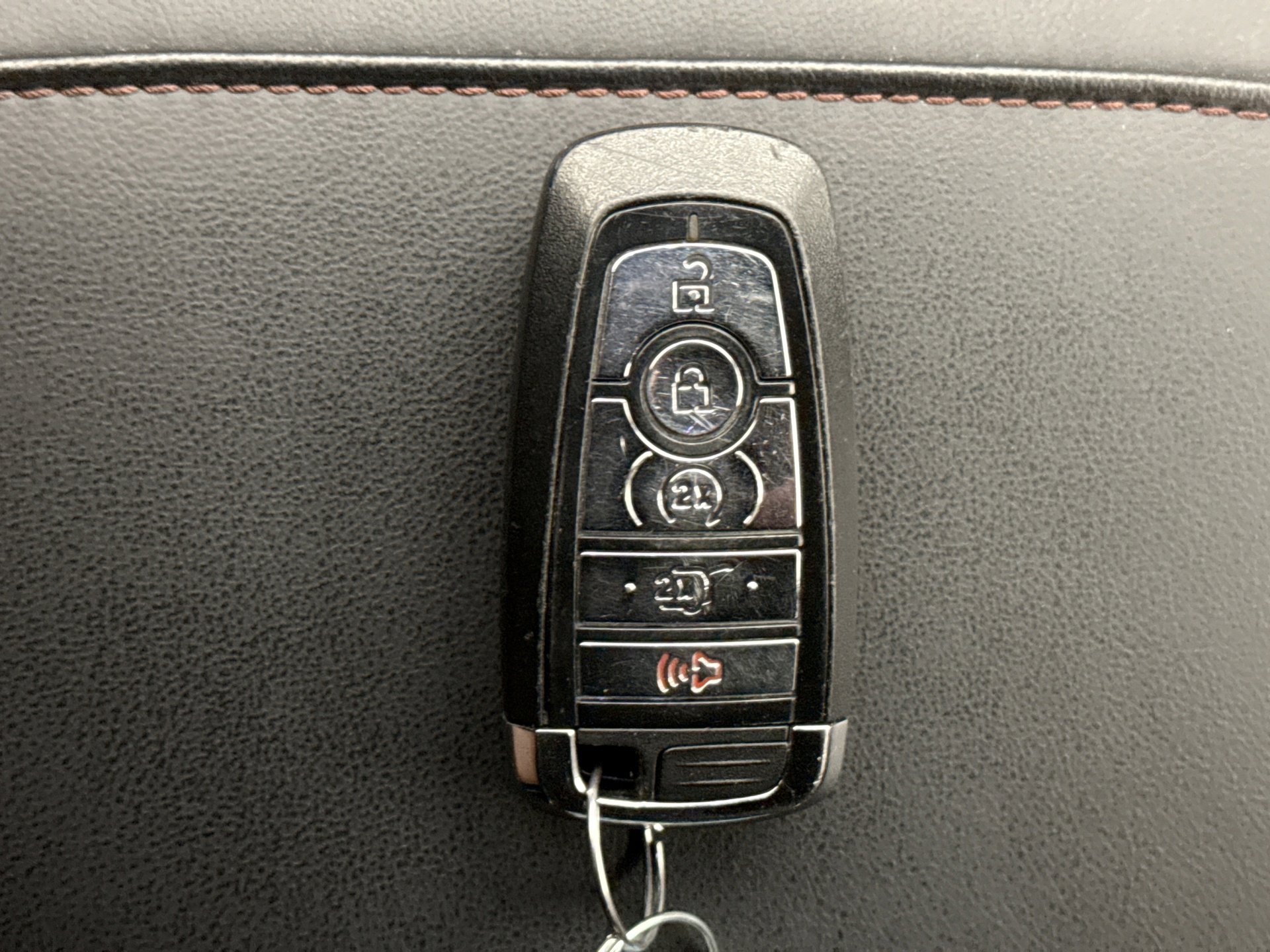 Used 2022 Lincoln Aviator Reserve w/ Equipment Group 201A image 10