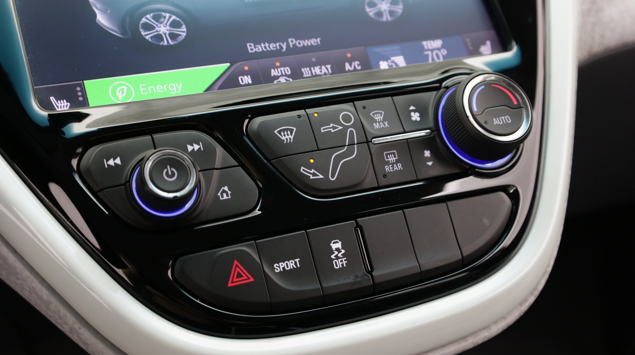 Used 2021 Chevrolet Bolt LT FWD image 21