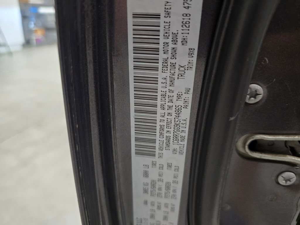 Used 2019 RAM 1500 Warlock AWD/4WD image 17