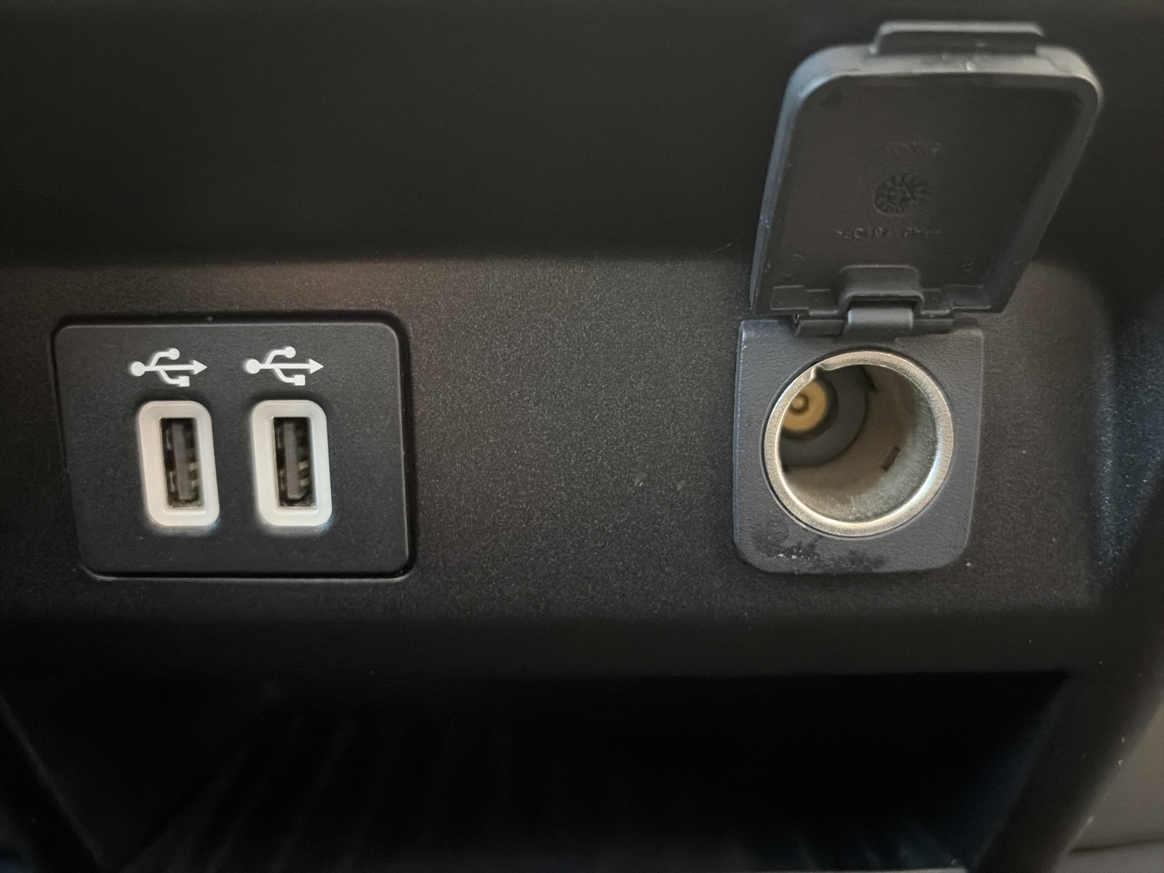 Used 2020 Ford F150 Lariat RWD image 20