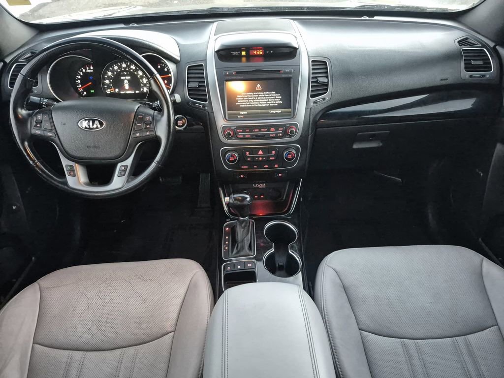 Used 2014 Kia Sorento SX w/ 3rd Row Package image 26