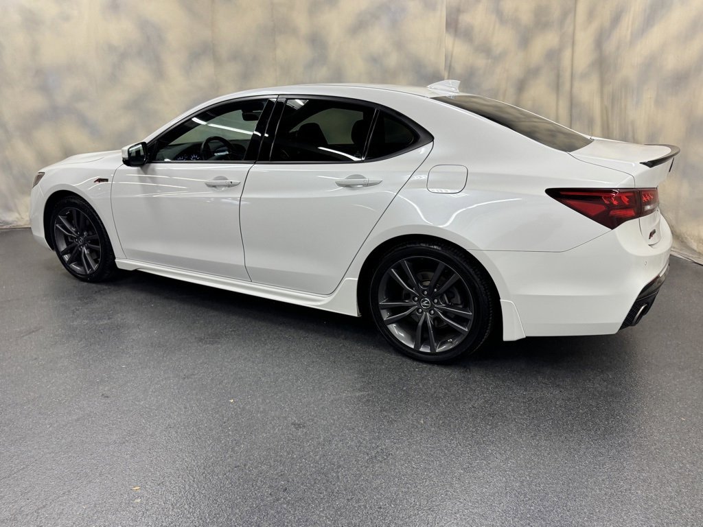 Used 2019 Acura TLX w/ Technology & A-SPEC Pkg image 4