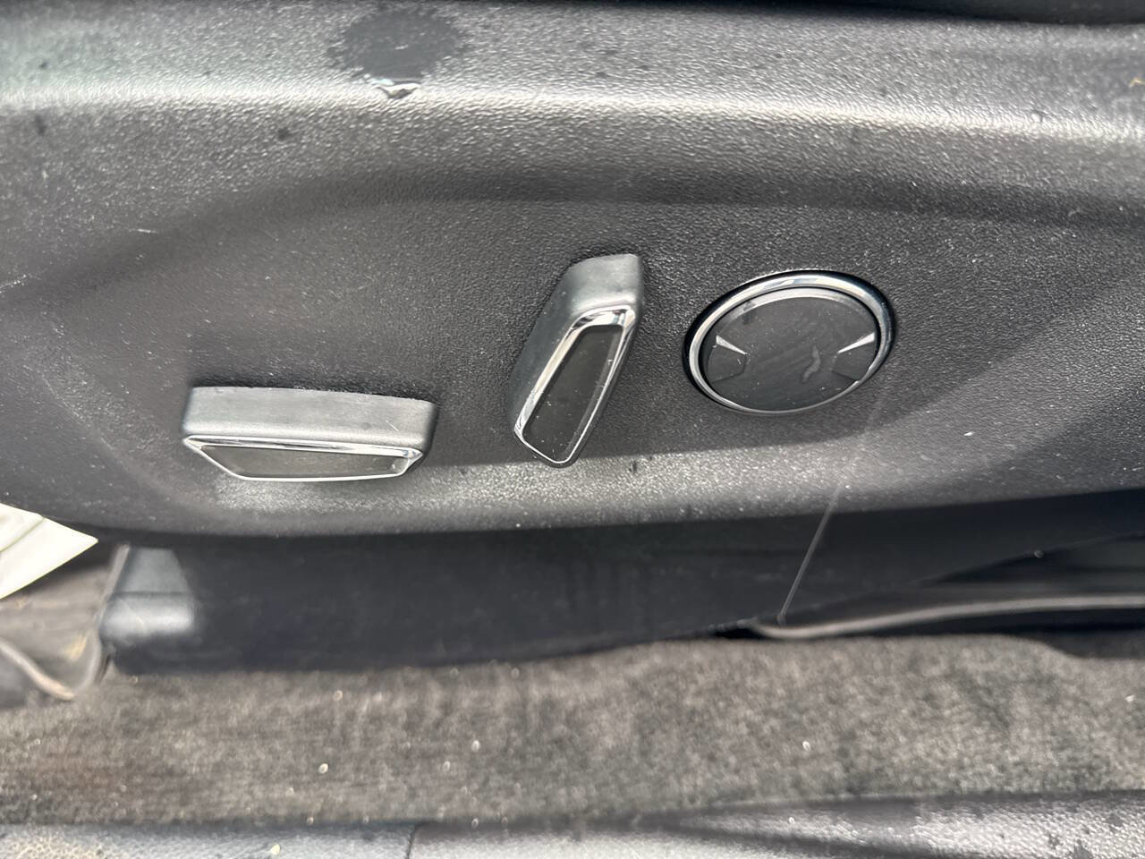 Used 2017 Ford Explorer Sport image 14