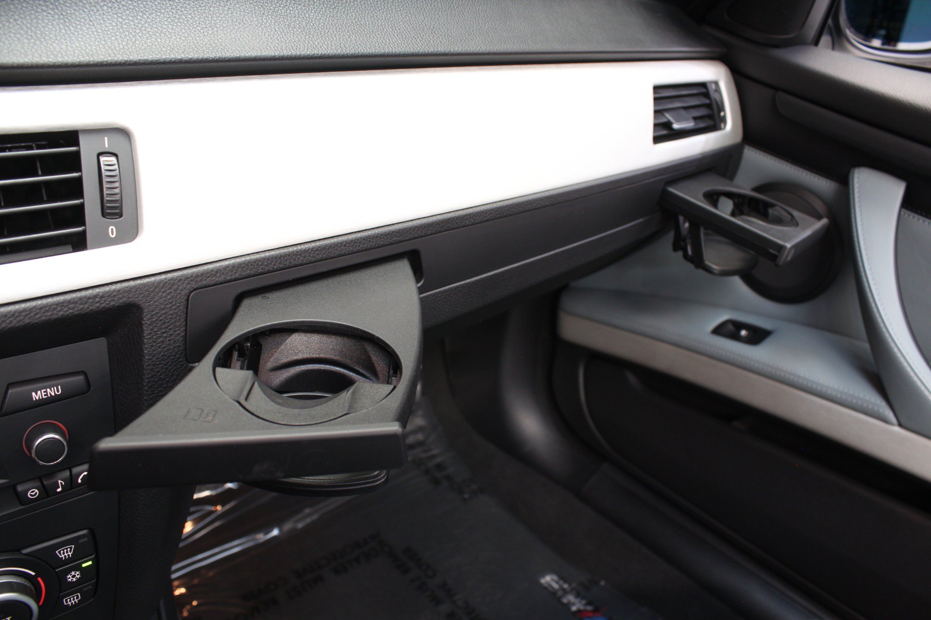 Used 2008 BMW M3 Convertible w/ Premium Pkg RWD image 59
