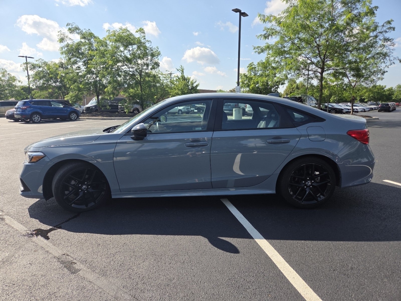 Used 2023 Honda Civic Sport image 18