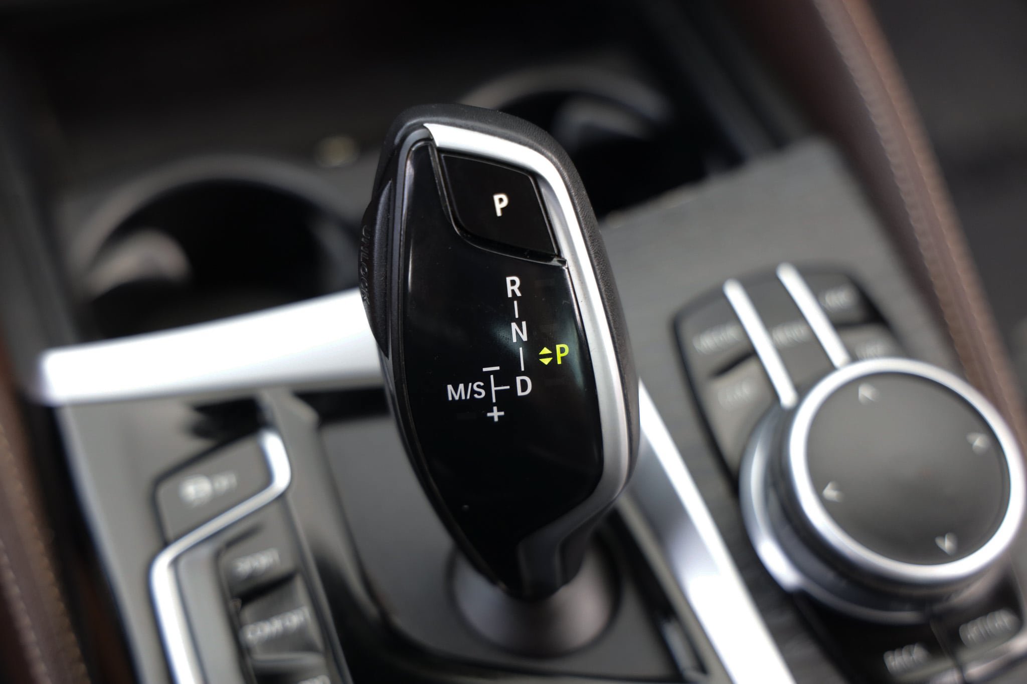 Used 2022 BMW 540i w/ M Sport Package RWD image 45