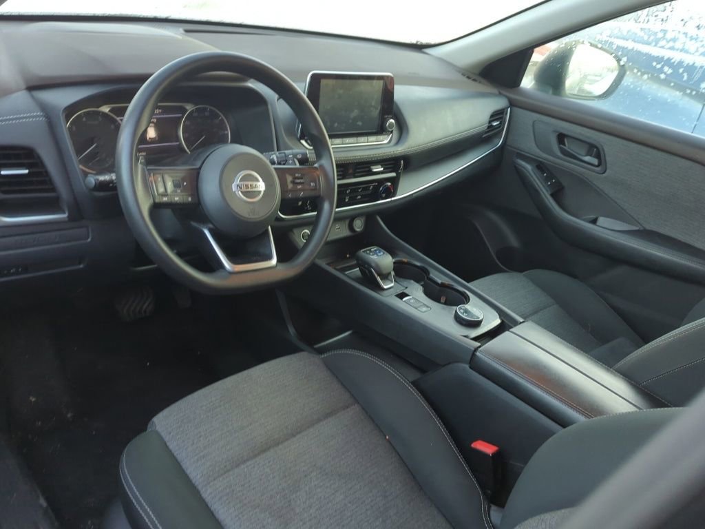 Used 2021 Nissan Rogue S image 7