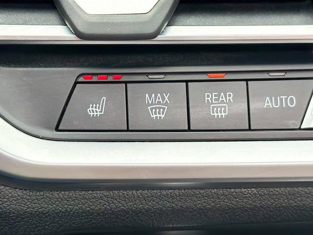 Used 2021 BMW 330i xDrive Sedan w/ Convenience Package image 22