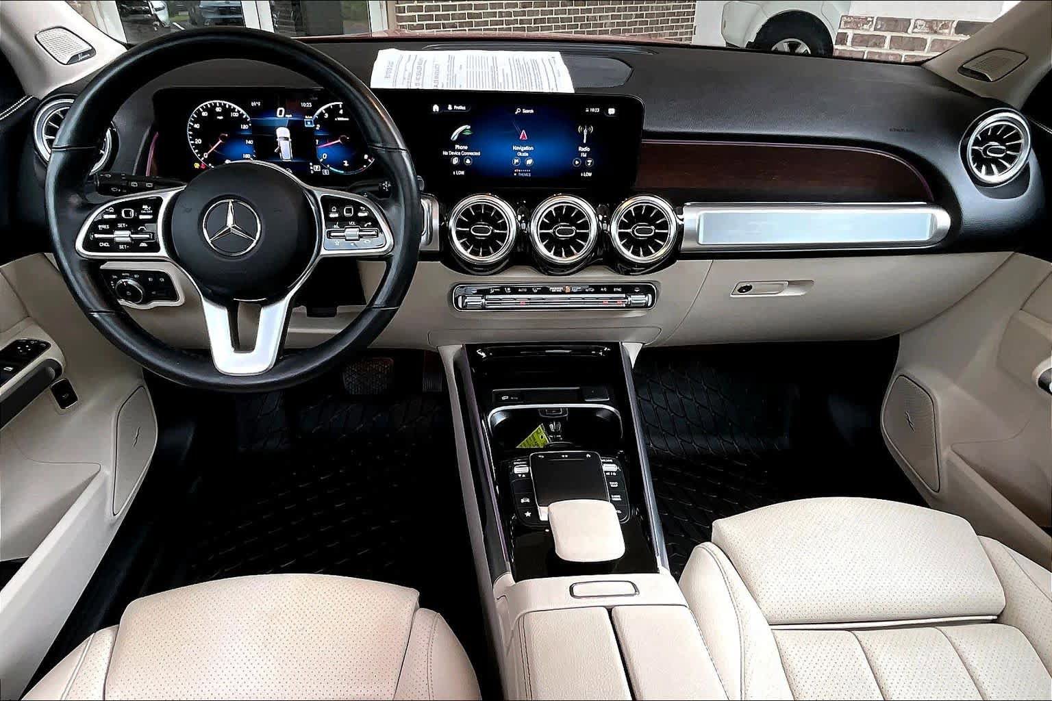 Used 2022 Mercedes-Benz GLB 250 image 16