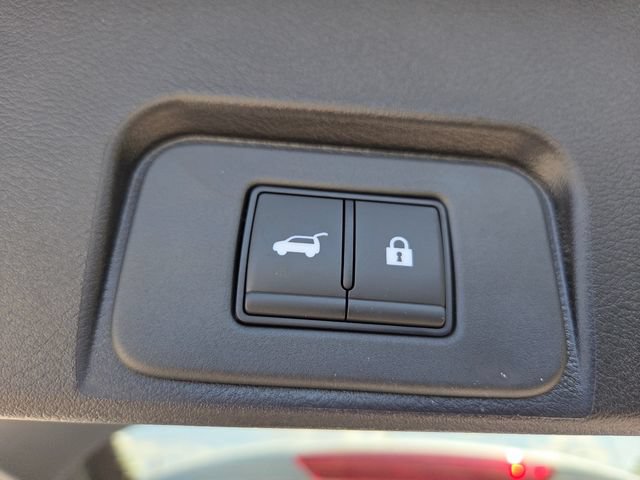 New 2026 Nissan Rogue SV w/ SV Premium Package FWD image 19